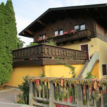 Haus Am Dorfplatz Leilighet Uttendorf Eksteriør bilde